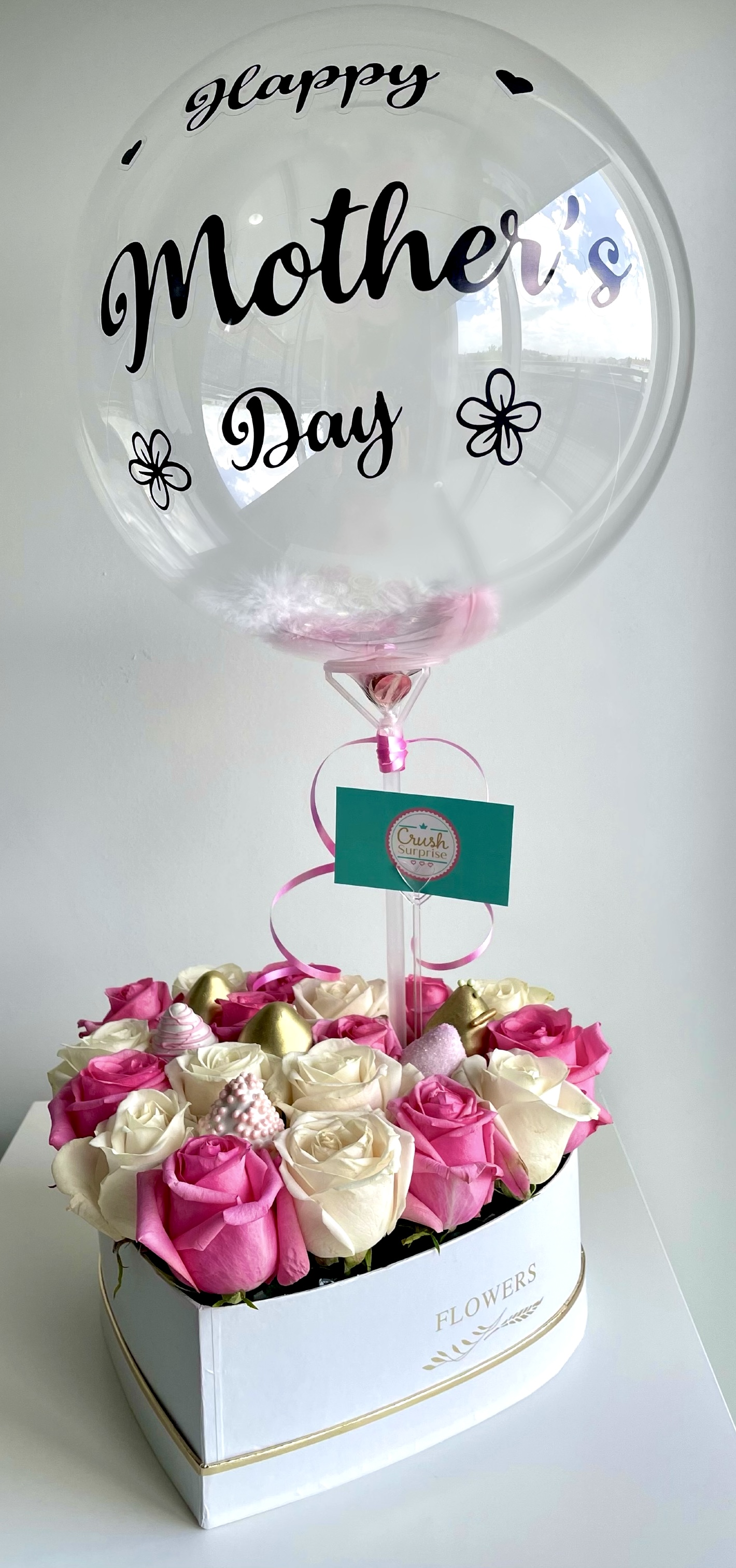 Heart Roses Gift + Strawberries